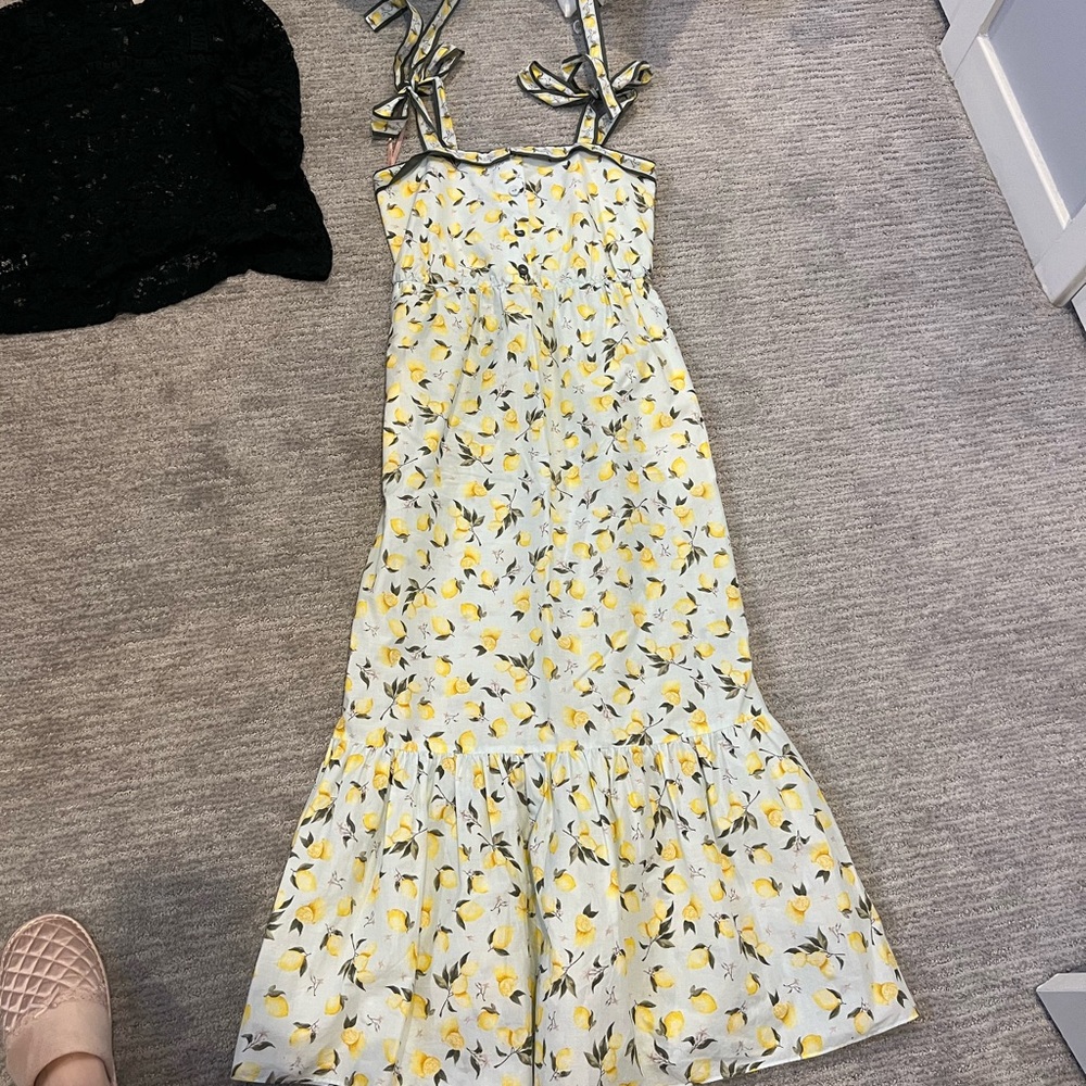 Gal Meets Glam Lemon Dress - Picture 2 of 8